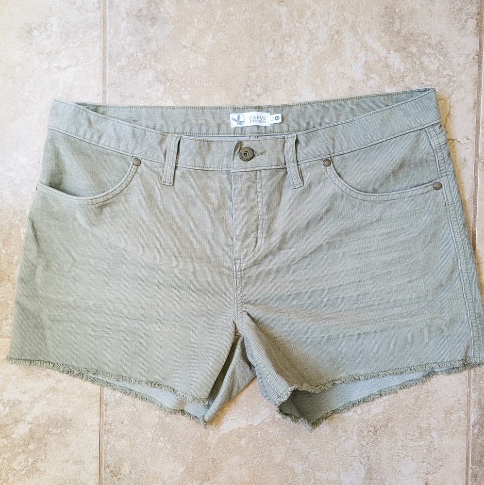 Corduroy shorts
